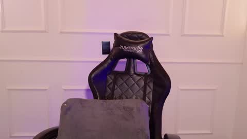 Snapshot of star_storm chatting on March 9, 2025, 8:51 am star_storm online show from March 9, 2025, 8:51 am