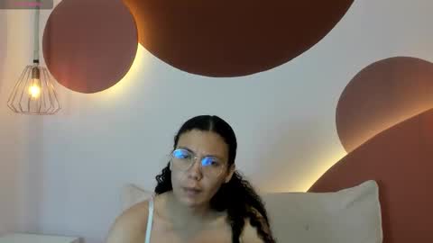 Stark Jones online show from September 12, 2025, 12:38 pm