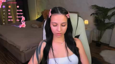 Your Fairy online show from October 20, 2025, 5:35 pm