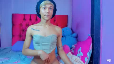 stassiebell online show from February 3, 2026, 9:14 am