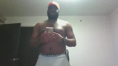 Snapshot of stayinalive1992 chatting on March 15, 2026, 3:34 am stayinalive1992 online show from March 15, 2026, 3:34 am