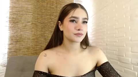 stefannycipriani_ online show from March 27, 2026, 2:50 pm