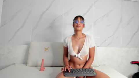 Snapshot of stefany_lure chatting on May 12, 2026, 8:17 pm Stefany Lure online show from May 12, 2026, 8:17 pm