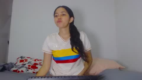 stefany online show from October 20, 2025, 10:05 am