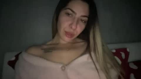 stefy_glow online show from November 21, 2025, 11:03 pm