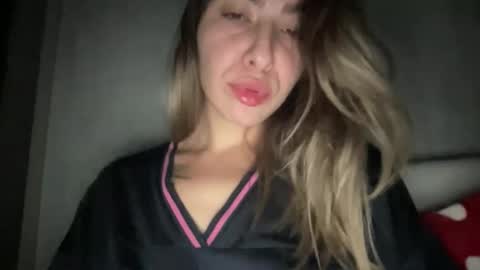 stefy_glow online show from November 29, 2025, 11:30 pm