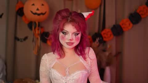 Stella online show from October 30, 2025, 11:49 pm