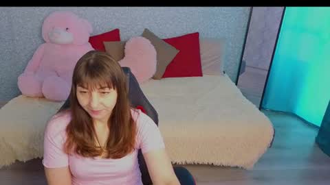 Snapshot of steladream chatting on June 27, 2026, 9:25 am Stela online show from June 27, 2026, 9:25 am