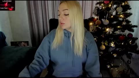 Stella  Cox online show from January 12, 2026, 7:24 am