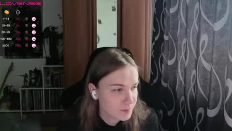 Snapshot of stella_and_carol chatting on June 6, 2026, 3:06 pm Diana online show from June 6, 2026, 3:06 pm