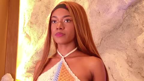 S T E L L A online show from March 31, 2026, 10:10 pm