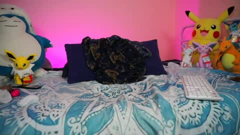 Snapshot of stellacinderella chatting on May 13, 2026, 2:03 pm StellaCinderella online show from May 13, 2026, 2:03 pm