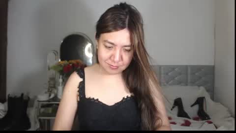 Stella online show from November 15, 2025, 3:19 pm