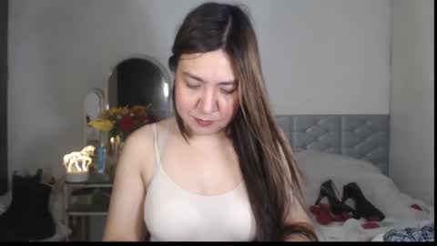 Stella online show from December 2, 2025, 10:09 am