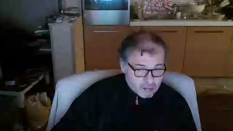 Mesh3D online show from February 22, 2025, 2:06 am