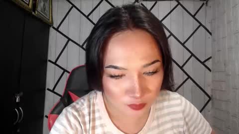 Stellaven online show from November 2, 2025, 12:24 am