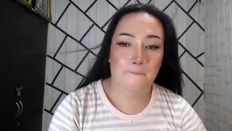 Stellaven online show from November 13, 2025, 8:35 am