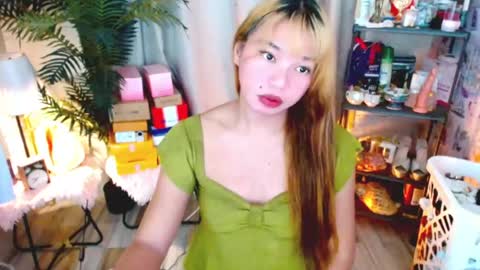 Stella sweet online show from June 6, 2026, 12:43 pm