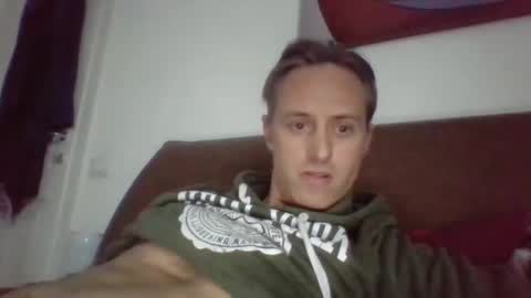 sten015 online show from December 5, 2024, 3:06 pm