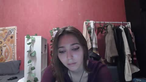 Stephanie 3 online show from October 10, 2025, 5:12 pm