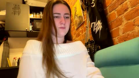 Emma online show from January 9, 2025, 10:52 pm