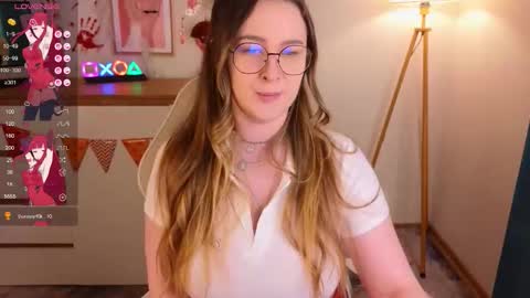 Emma online show from October 29, 2025, 10:11 pm