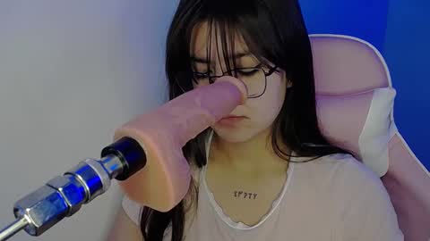 Emma online show from February 17, 2025, 3:58 am