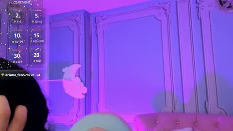 Snapshot of stephania_diamond chatting on January 8, 2025, 8:27 am         online show from January 8, 2025, 8:27 am