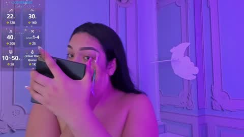 Snapshot of stephania_diamond chatting on January 31, 2025, 2:58 am         online show from January 31, 2025, 2:58 am