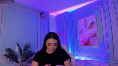Snapshot of stephania_diamond chatting on October 28, 2025, 2:26 am         online show from October 28, 2025, 2:26 am
