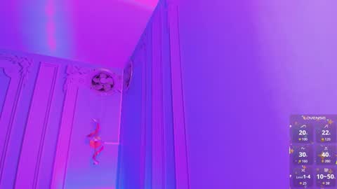         online show from November 12, 2025, 2:34 am