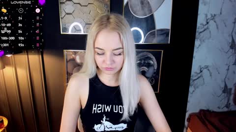 Stephanie Sea online show from December 23, 2024, 2:56 am