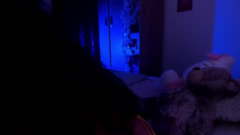 Stephanie  online show from February 21, 2025, 3:34 am