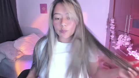 Stephanie  online show from September 28, 2025, 12:16 am