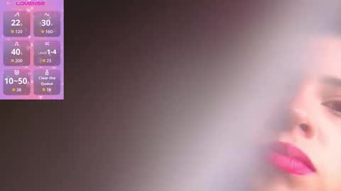 stephany_rodriguez_ online show from December 1, 2025, 12:21 pm