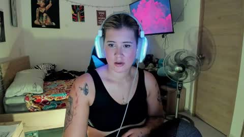Snapshot of stephany_uwu chatting on January 24, 2025, 3:54 am Stephany independient model online show from January 24, 2025, 3:54 am
