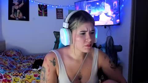 Snapshot of stephany_uwu chatting on January 26, 2025, 3:17 am Stephany independient model online show from January 26, 2025, 3:17 am