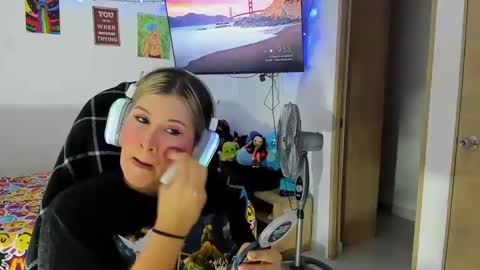 Snapshot of stephany_uwu chatting on January 29, 2025, 2:51 am Stephany independient model online show from January 29, 2025, 2:51 am