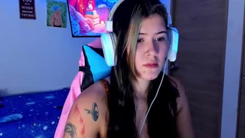 Snapshot of stephany_uwu chatting on February 2, 2025, 11:42 pm Stephany independient model online show from February 2, 2025, 11:42 pm