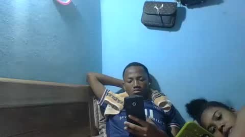 stephaolysca online show from April 12, 2026, 2:49 am