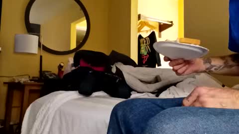 sterng123 online show from February 25, 2026, 3:05 am