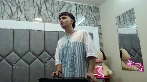 Steve Hotman  online show from March 29, 2026, 1:22 pm