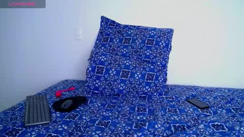 Esteban online show from February 25, 2025, 7:42 am