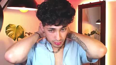 Snapshot of stevennavarro chatting on March 27, 2026, 12:27 am Daniel Steven Navarro online show from March 27, 2026, 12:27 am