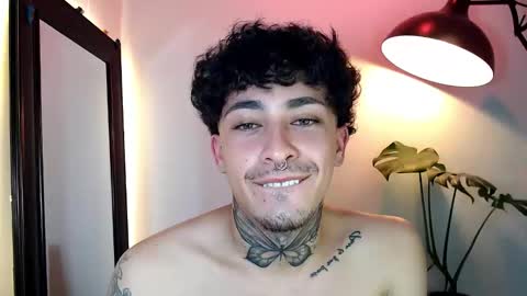 Snapshot of stevennavarro chatting on April 9, 2026, 9:42 pm Daniel Steven Navarro online show from April 9, 2026, 9:42 pm