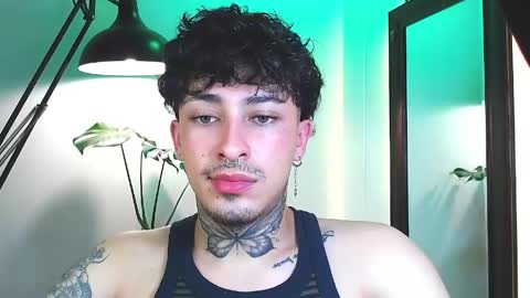 Snapshot of stevennavarro chatting on April 11, 2026, 10:14 pm Daniel Steven Navarro online show from April 11, 2026, 10:14 pm