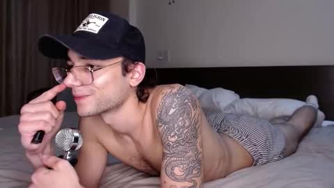 Snapshot of steveoceanbeanhuge chatting on February 14, 2025, 8:37 pm Alex   online show from February 14, 2025, 8:37 pm