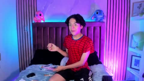 Sthepano  online show from April 11, 2026, 7:56 am