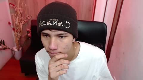 Stich online show from February 18, 2026, 12:12 pm