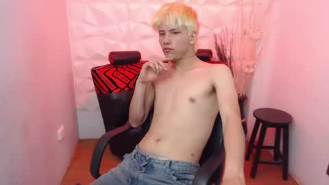 Stich online show from June 27, 2026, 12:22 pm